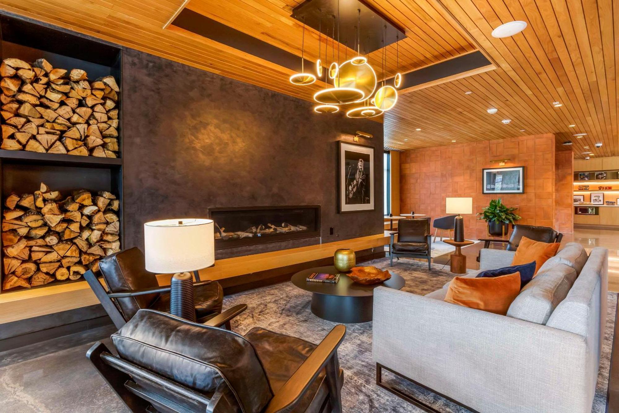 Cambria Hotel Austin Airport Eksteriør billede